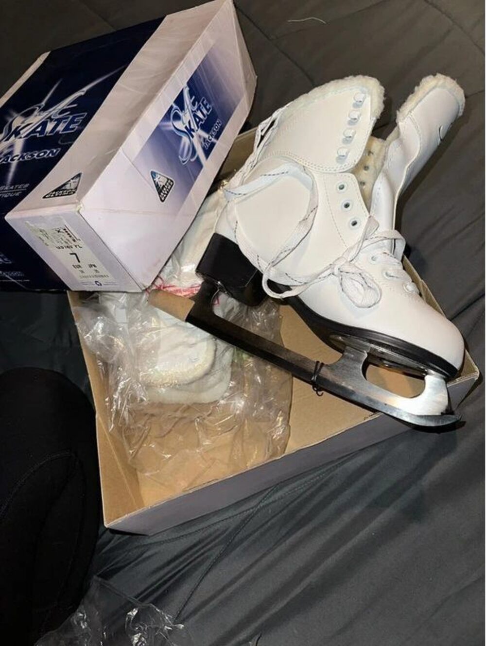 Jackson Ultima GS180 Women’s White Figure Skates Size 7 EU 38 New in Box
